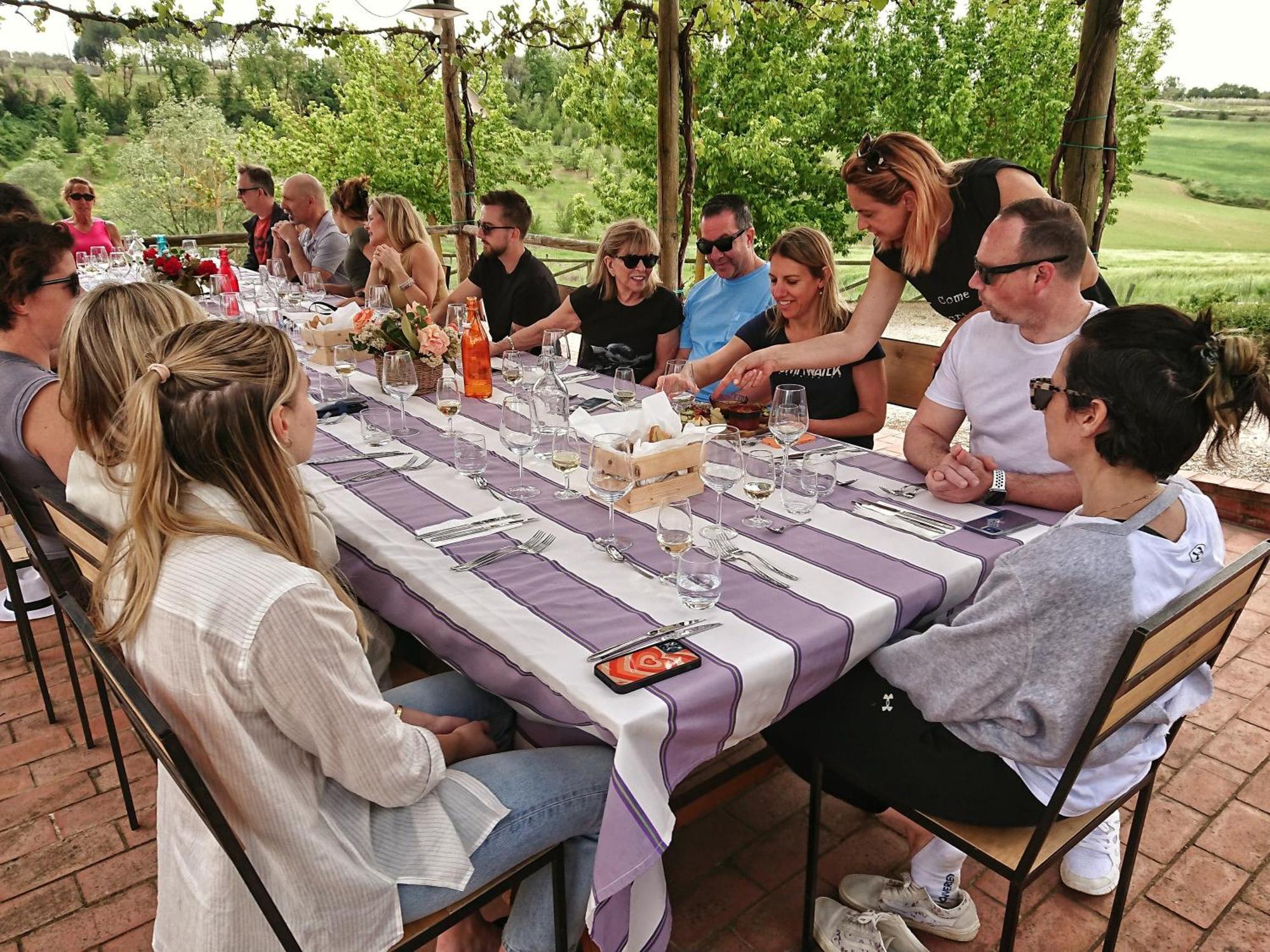 Agriturismo Fattoria Santa Vittoria Pozzo  Eksteriør bilde