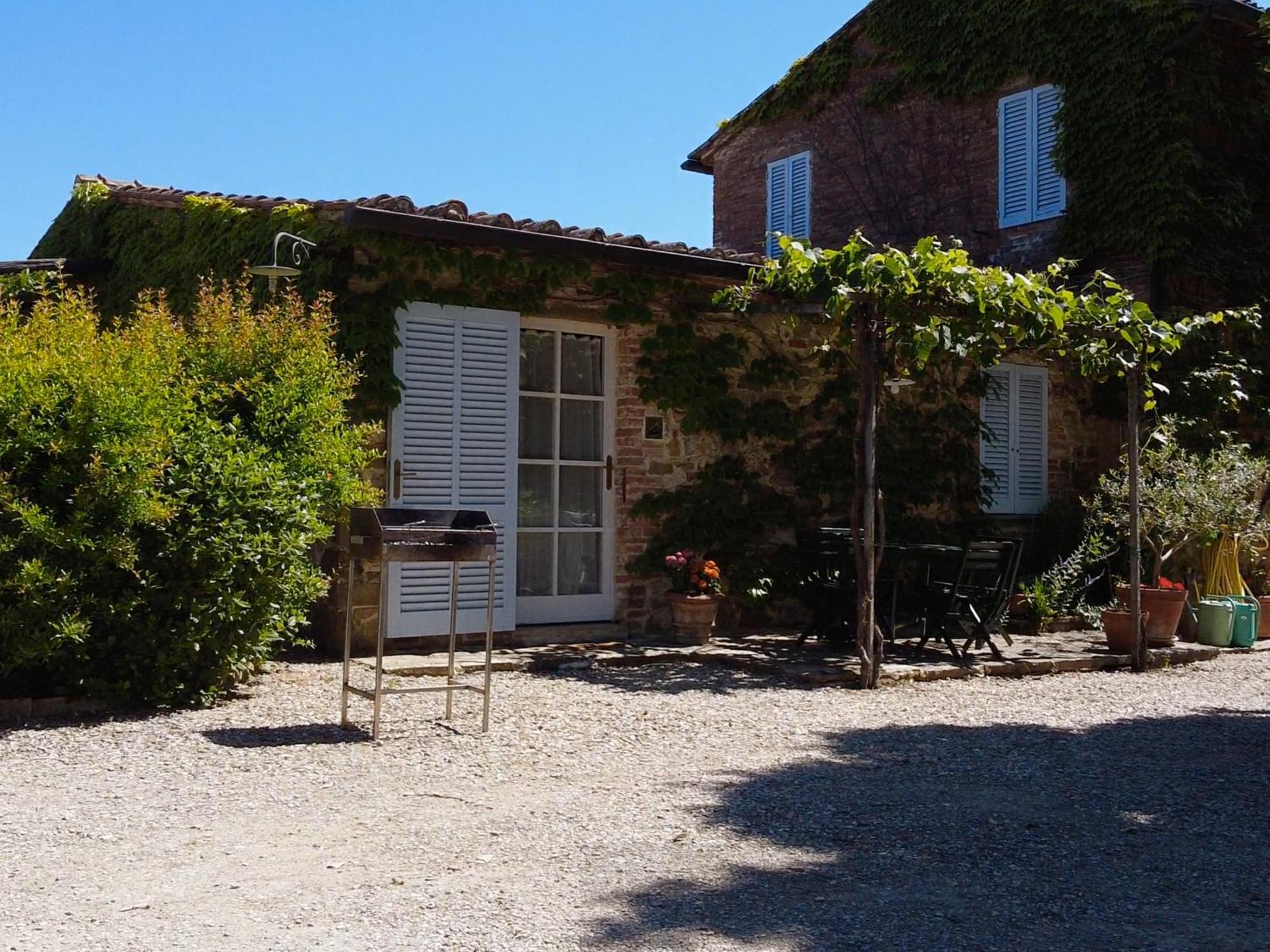 Agriturismo Fattoria Santa Vittoria Pozzo  Eksteriør bilde